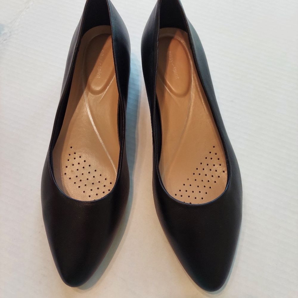 EasySpirit CALDISE Pump Black Leather PointedToe SlipOn BlockHeel Size 8 1/2 NIB - Picture 6 of 16